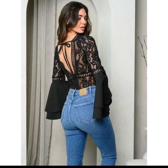 H.P.  BLACK LACE BODYSUIT WITH BELL SLEEVES - Picture 3 of 4